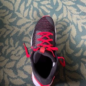 Nike v.5 LeBron zoom